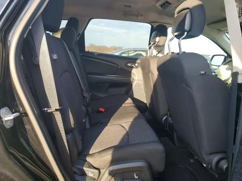 2019 DODGE JOURNEY SE  