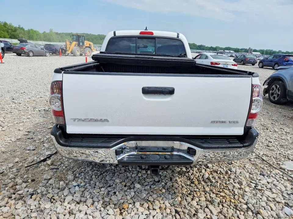 2015 TOYOTA TACOMA DOUBLE CAB LONG BED  