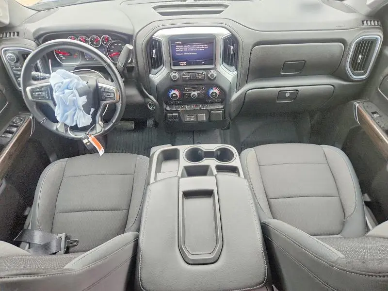 2020 CHEVROLET SILVERADO K1500 LT  