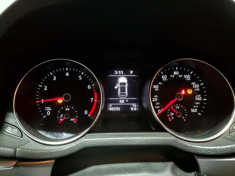 2018 VOLKSWAGEN PASSAT S  