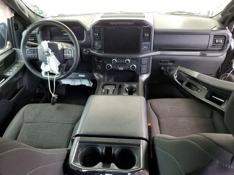 2024 FORD F150 XLT  