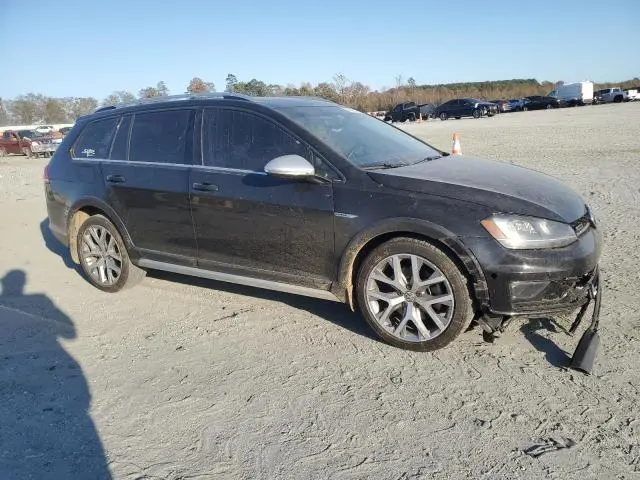 2017 VOLKSWAGEN GOLF ALLTRACK S  