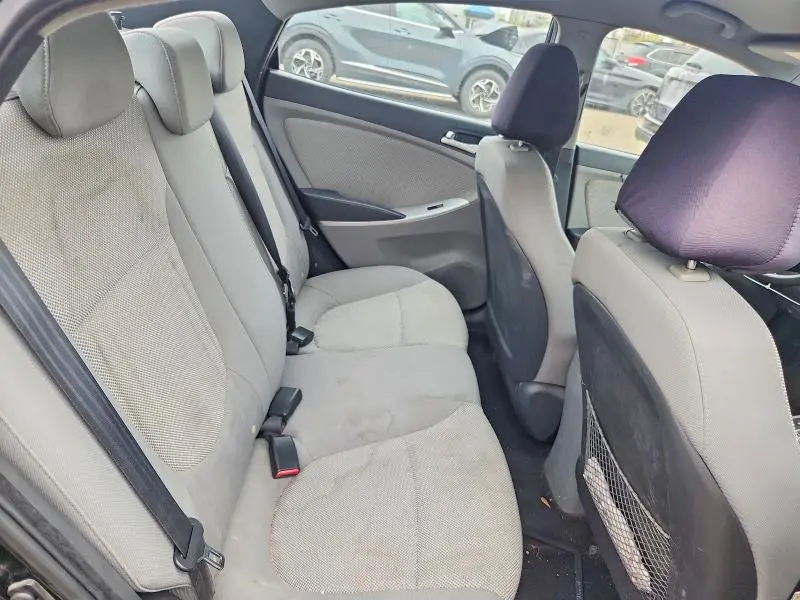 2012 HYUNDAI ACCENT GLS  