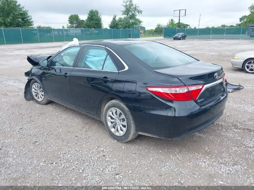 2016 TOYOTA CAMRY LE
