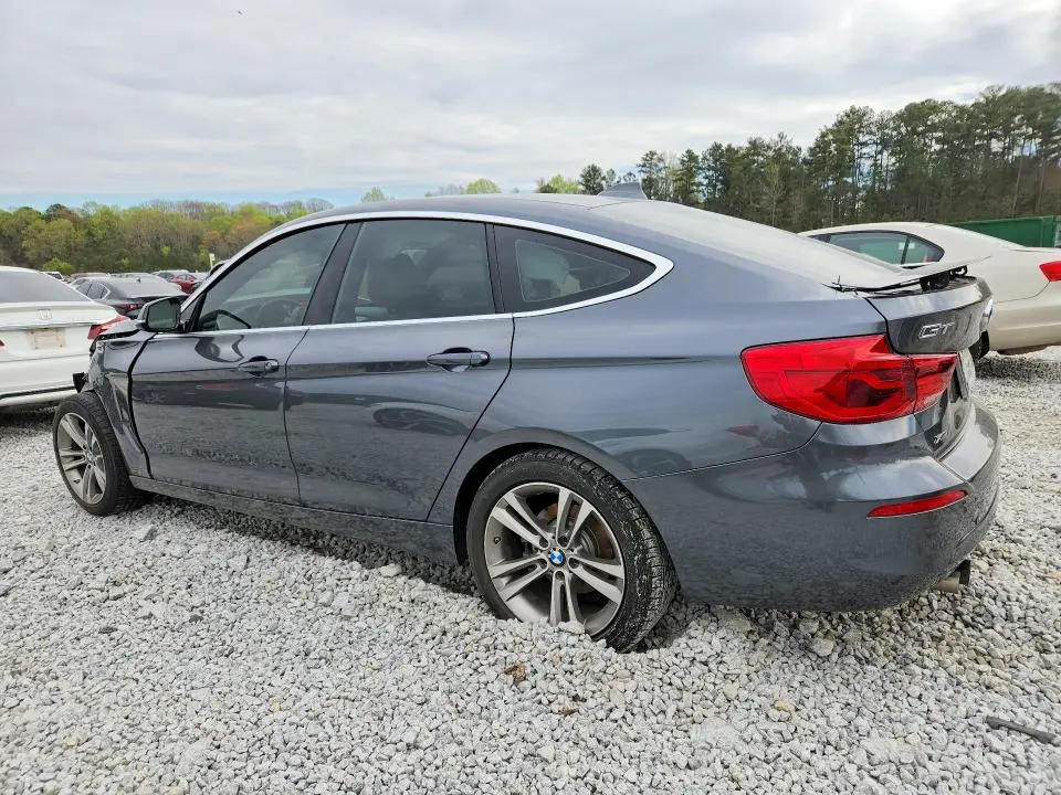 2018 BMW 330 XIGT  