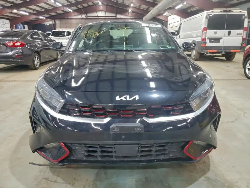 2022 KIA FORTE GT LINE  