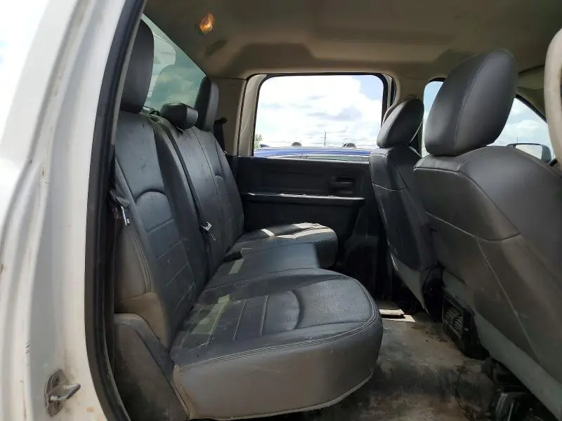 2014 RAM 2500 ST  