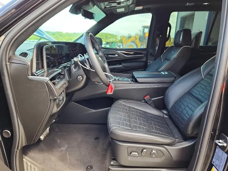 2024 CADILLAC ESCALADE V   
