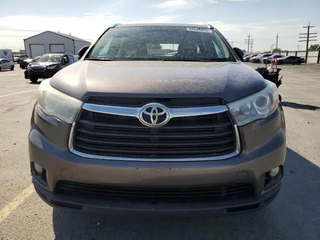 2016 TOYOTA HIGHLANDER XLE  