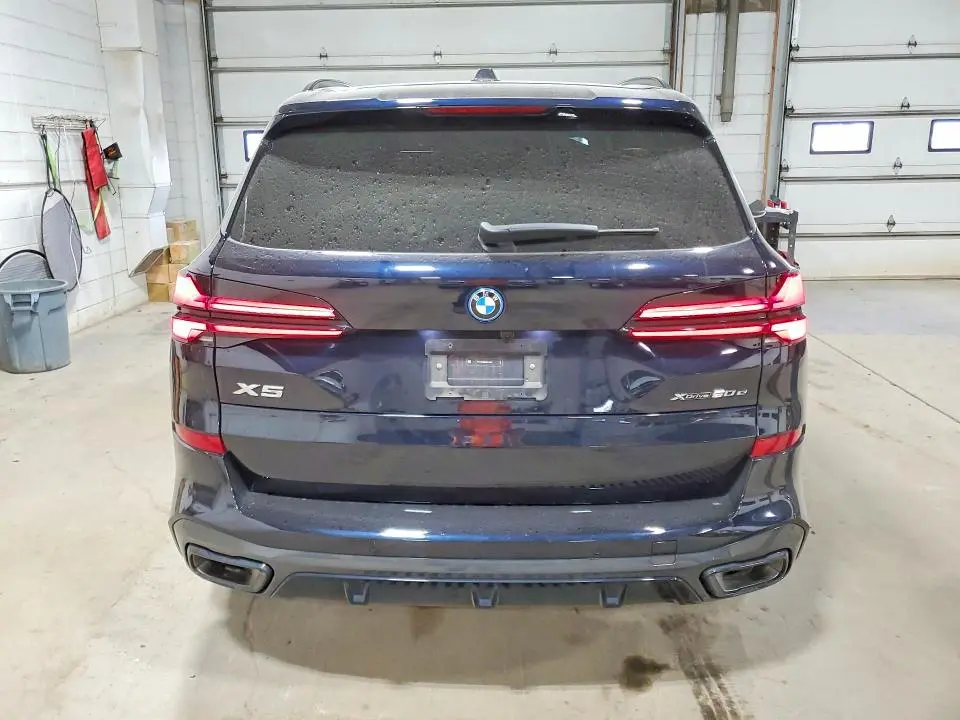2025 BMW X5 XDRIVE50E  