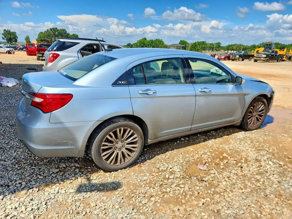 2013 CHRYSLER 200 LIMITED  