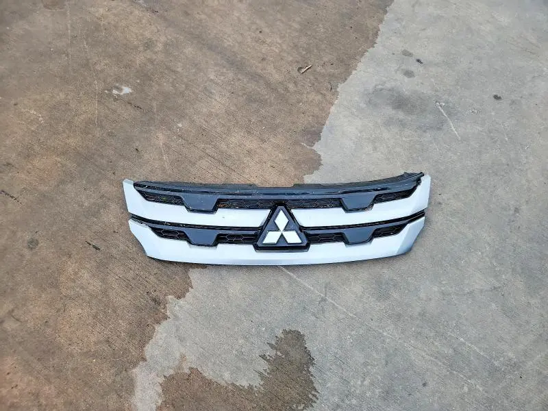 2021 MITSUBISHI OUTLANDER   