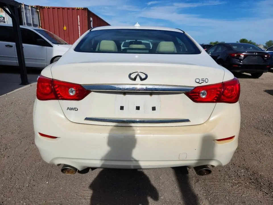 2016 INFINITI Q50 BASE  