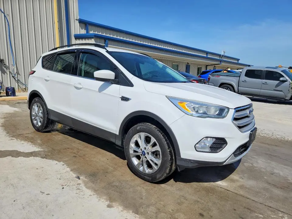 2018 FORD ESCAPE SEL  