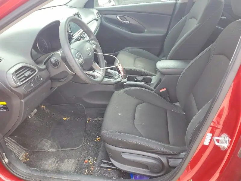 2018 HYUNDAI ELANTRA GT BASE  