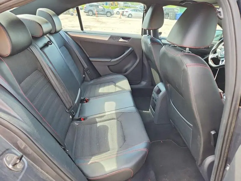 2014 VOLKSWAGEN JETTA GLI  