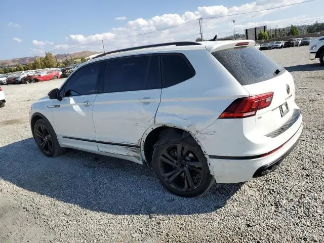 2023 VOLKSWAGEN TIGUAN SE R-LINE BLACK  