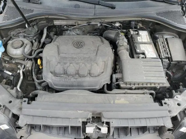 2021 VOLKSWAGEN TIGUAN SE  