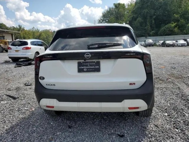 2025 NISSAN KICKS SR  