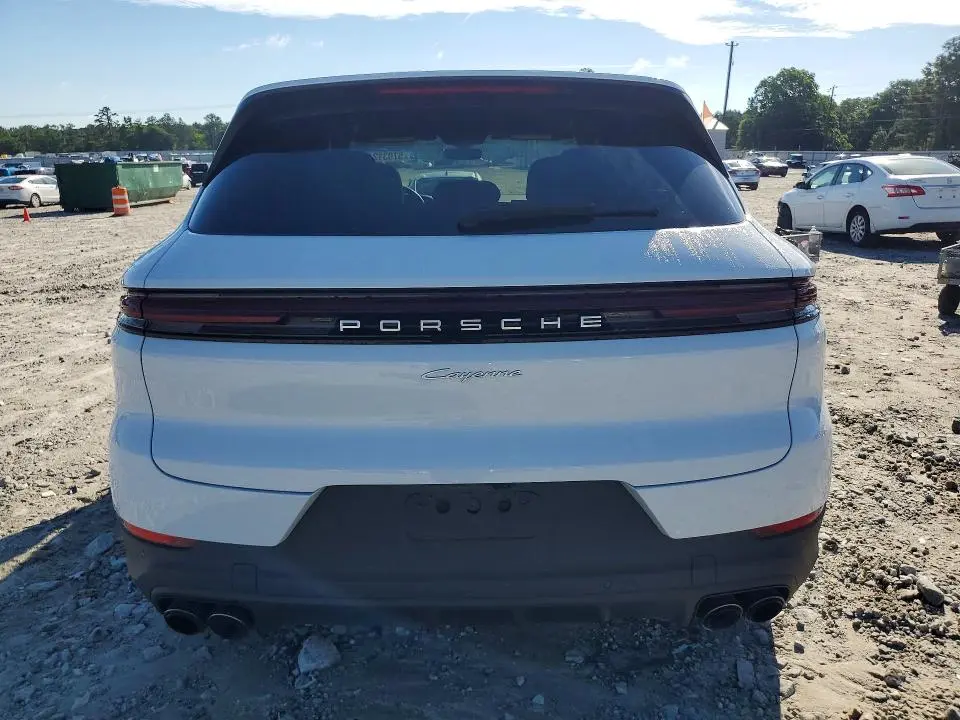 2026 PORSCHE CAYENNE   