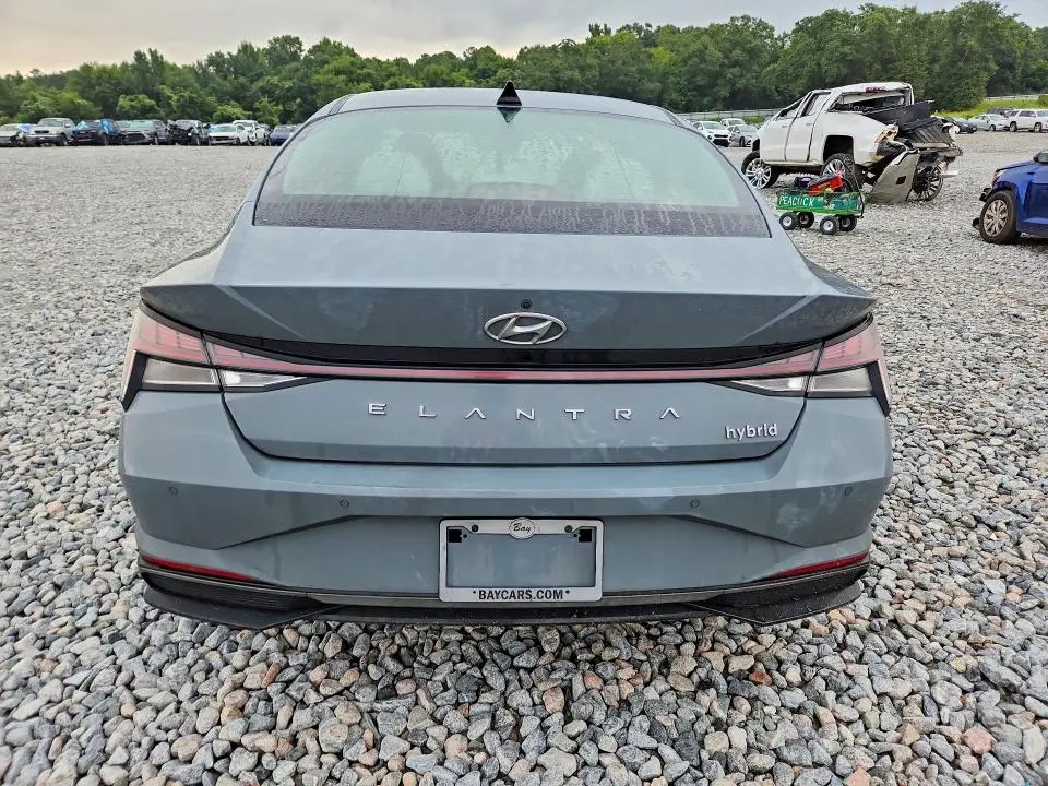2022 HYUNDAI ELANTRA LIMITED  