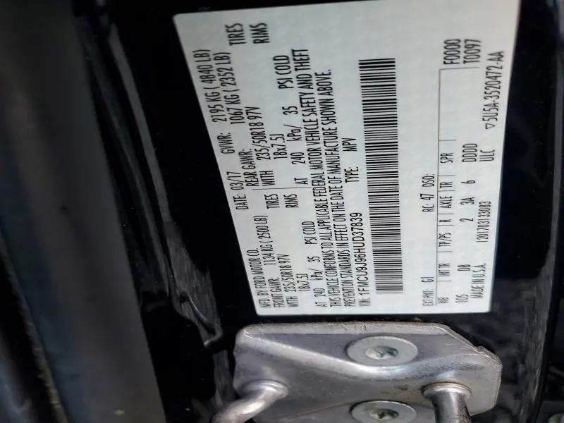 2017 FORD ESCAPE TITANIUM  