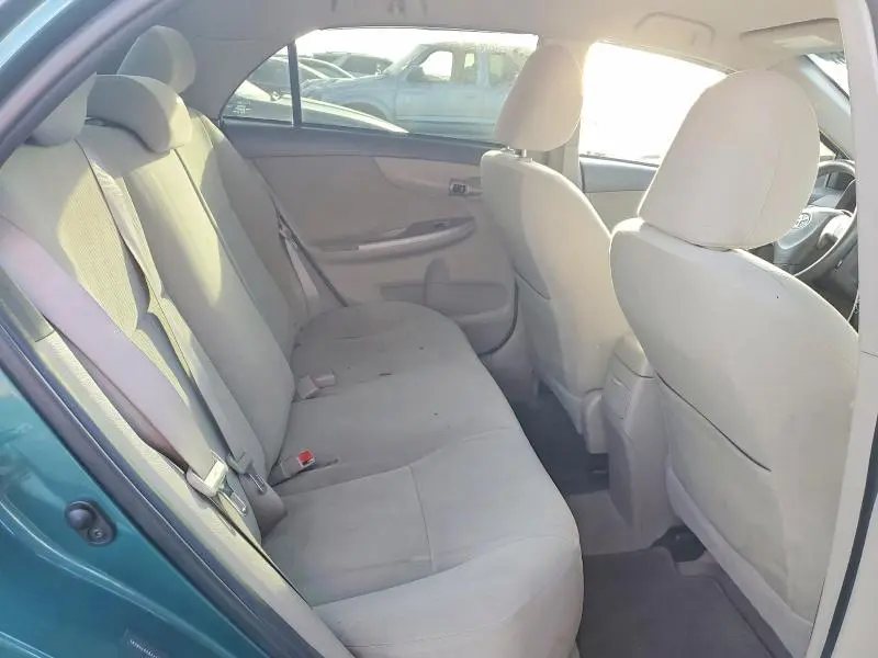 2010 TOYOTA COROLLA LE  