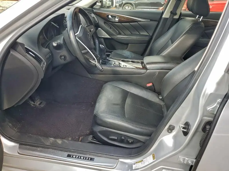 2018 INFINITI Q50 LUXE  