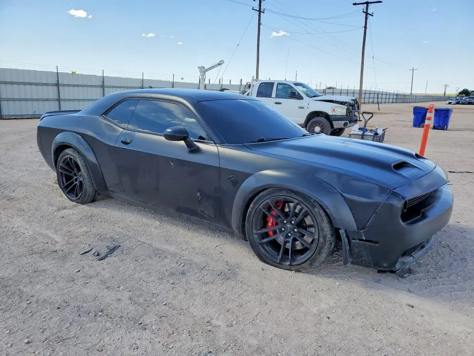 2015 DODGE CHALLENGER SRT HELLCAT  