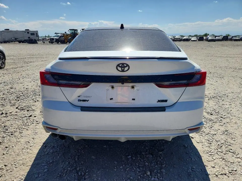 2025 TOYOTA CAMRY XSE  