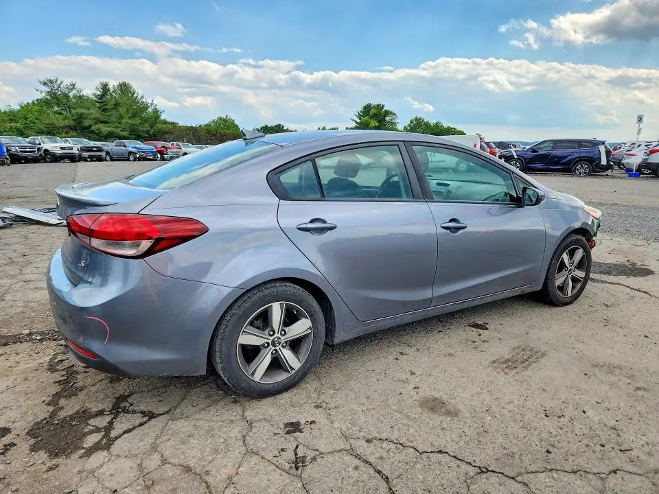 2018 KIA FORTE S  