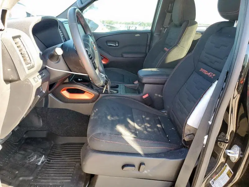 2024 NISSAN FRONTIER S  