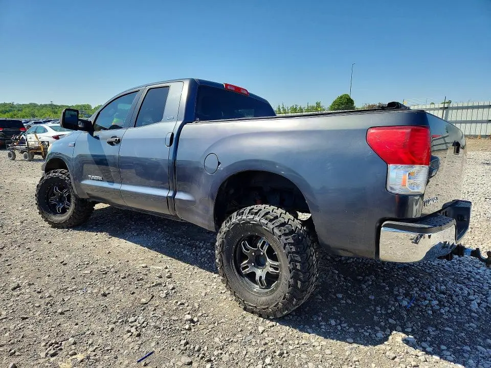 2010 TOYOTA TUNDRA   