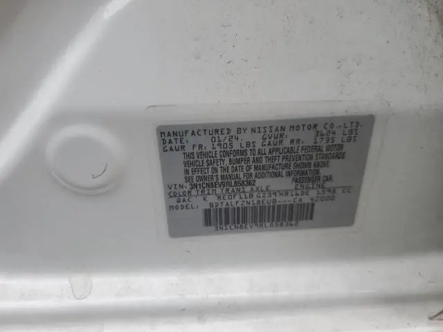 2024 NISSAN VERSA SV  