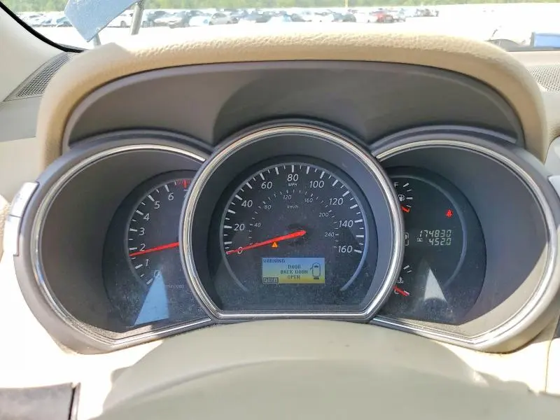 2014 NISSAN MURANO LE  