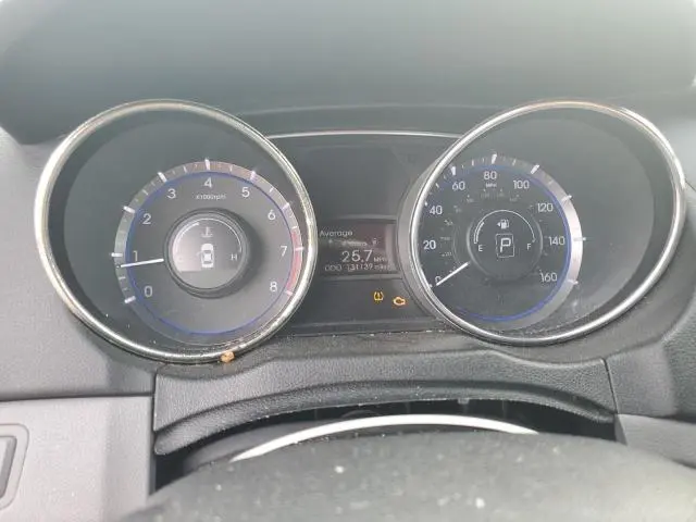 2011 HYUNDAI SONATA GLS  