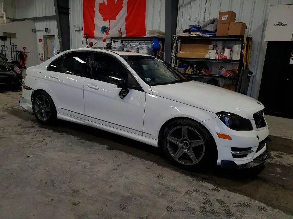 2013 MERCEDES-BENZ C 250  