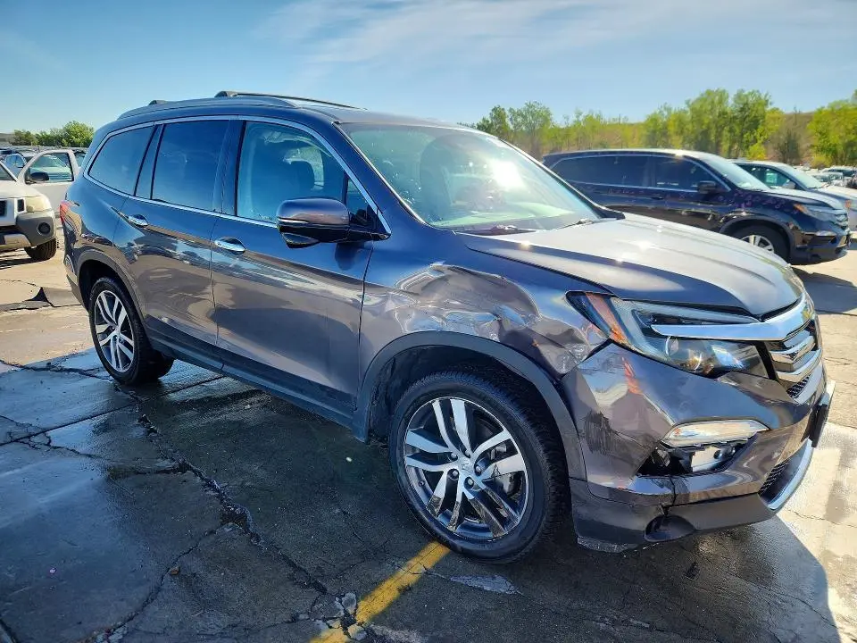 2018 HONDA PILOT TOURING  