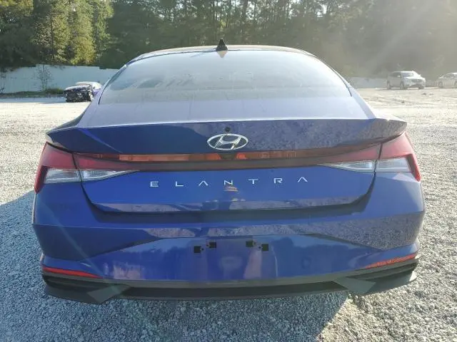 2022 HYUNDAI ELANTRA SEL  