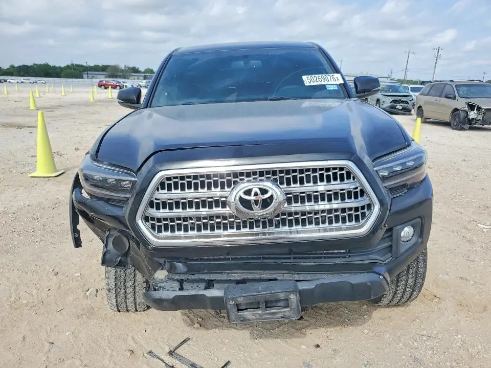 2017 TOYOTA TACOMA   