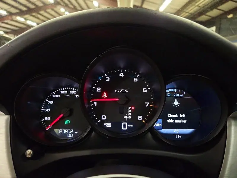 2017 PORSCHE MACAN GTS  