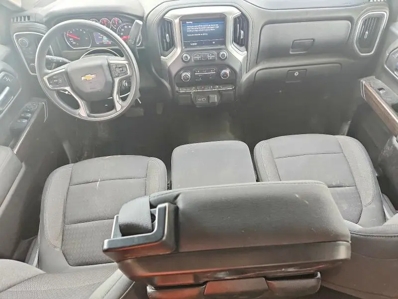 2020 CHEVROLET SILVERADO K1500 LT  