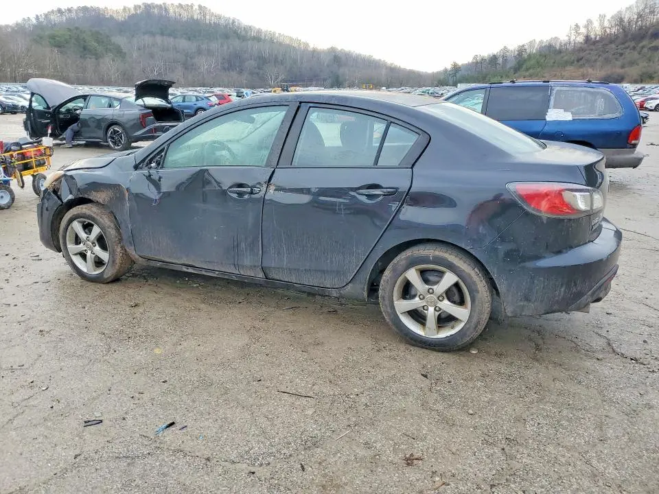 2011 MAZDA 3 I  