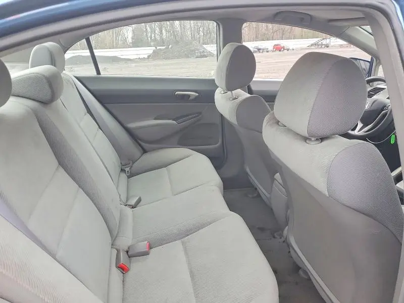2010 HONDA CIVIC LX  