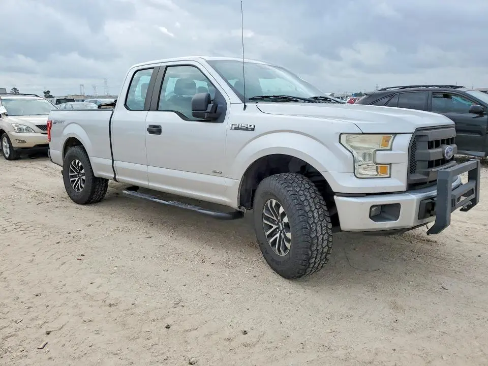 2015 FORD F150 SUPER CAB  