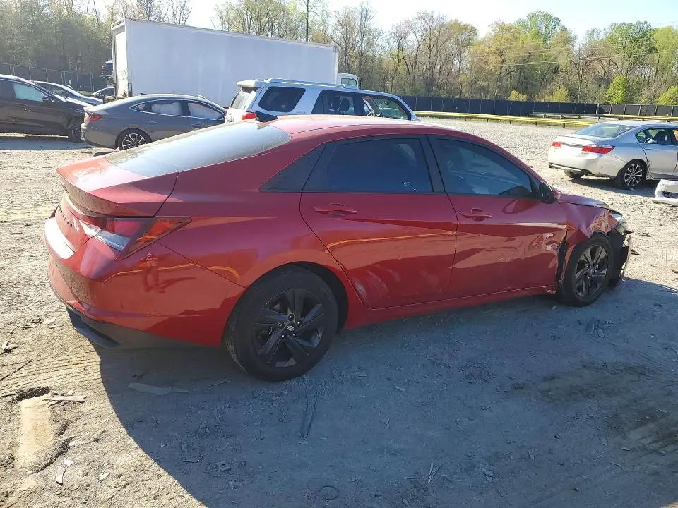 2022 HYUNDAI ELANTRA SEL  