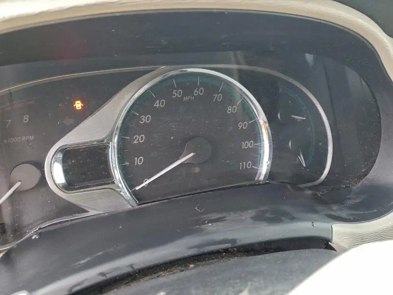 2013 TOYOTA SIENNA XLE  