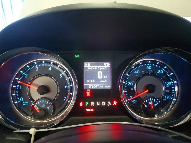 2013 CHRYSLER TOWN & COUNTRY TOURING  