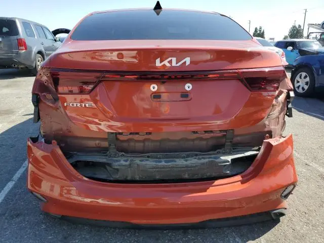 2023 KIA FORTE LX  
