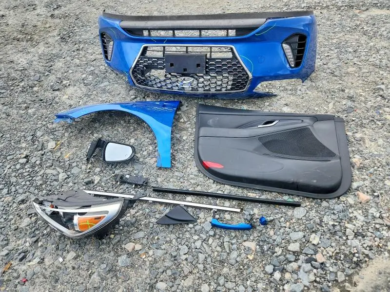 2018 HYUNDAI ELANTRA GT BASE  